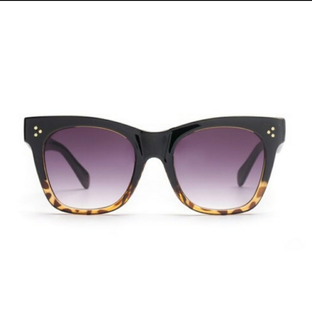 2/$18 BLACK CAT EYE SUNGLASSES - Picture 4 of 4
